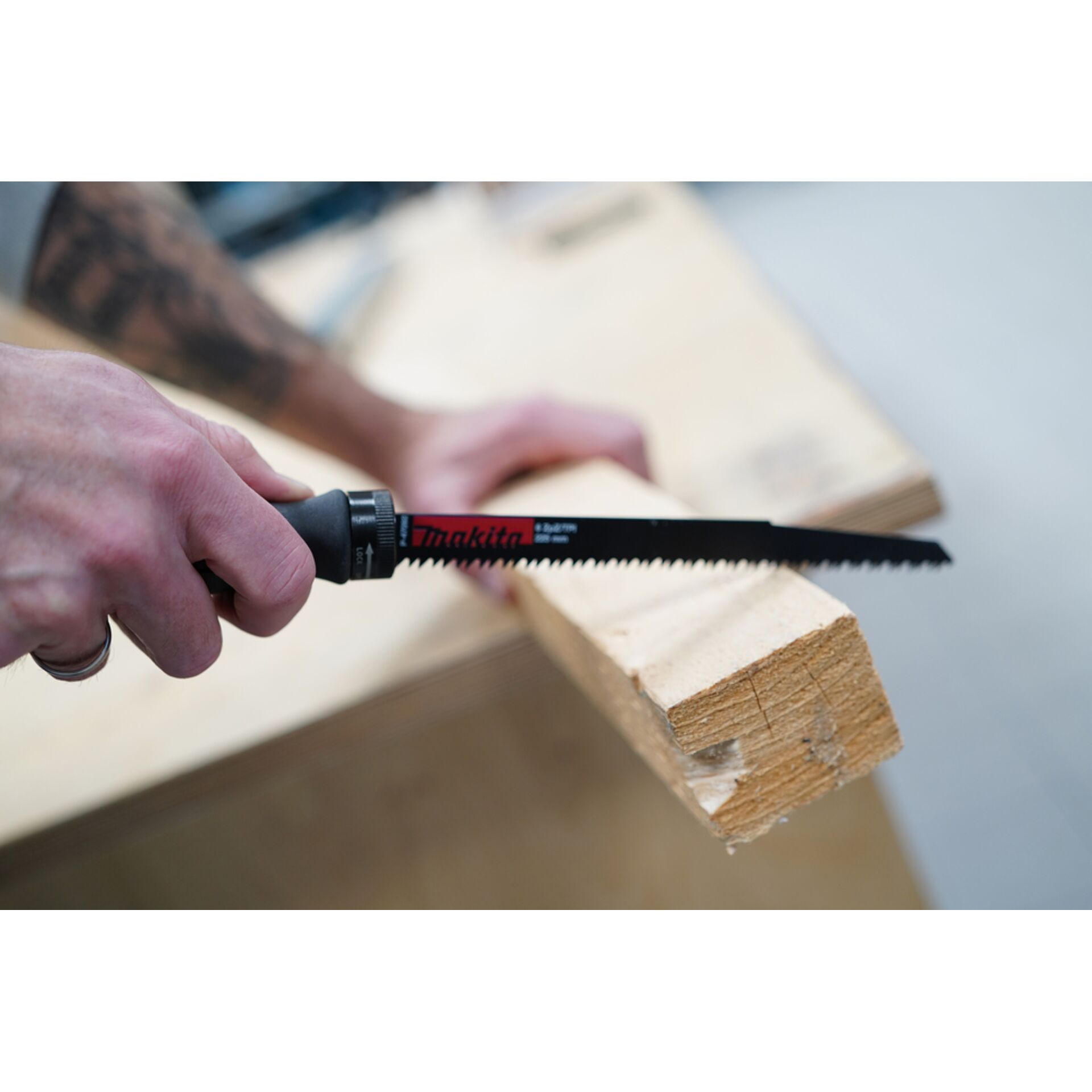 Handsaw, Säge, Holzbearbeitung, Holzbohlen, Makita
